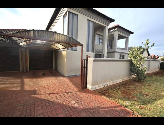 5 BEDROOM HOUSE FOR SALE IN DAWN PARK